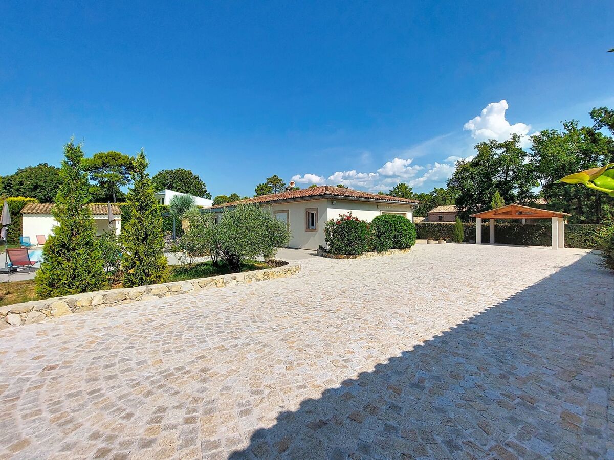 Villa D'Allongue avec piscine à Callian - Photo 25
