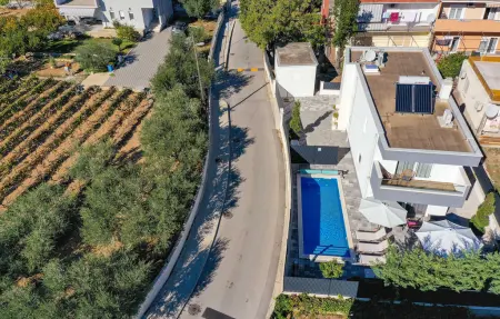 Maison 8 personnes à Kastel Stari - Photo 11