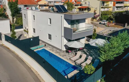 Maison 8 personnes à Kastel Stari - Photo 12
