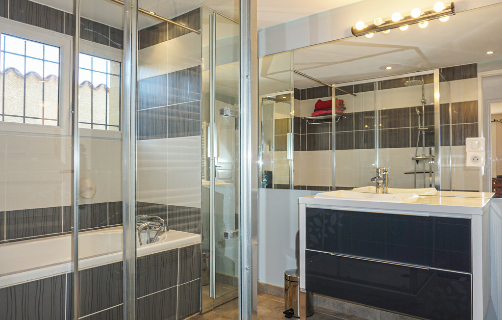 Maison 3 chambres avec jacuzzi à Agde, 150 m de la plage - Photo 24