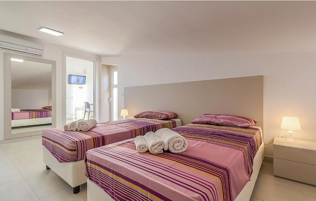 Maison jumelée 2 chambres avec piscine partagée, Sicile - Photo 19