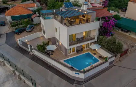 Maison 8 personnes à Pakostane - Photo 17