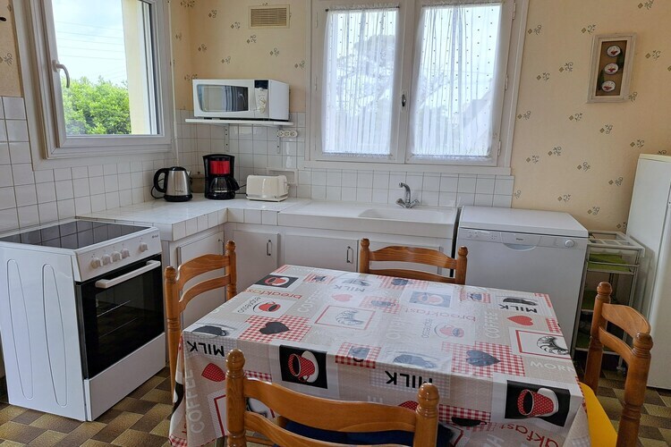Maison 4 chambres à 50 m de la plage de Tréompan - Photo 7