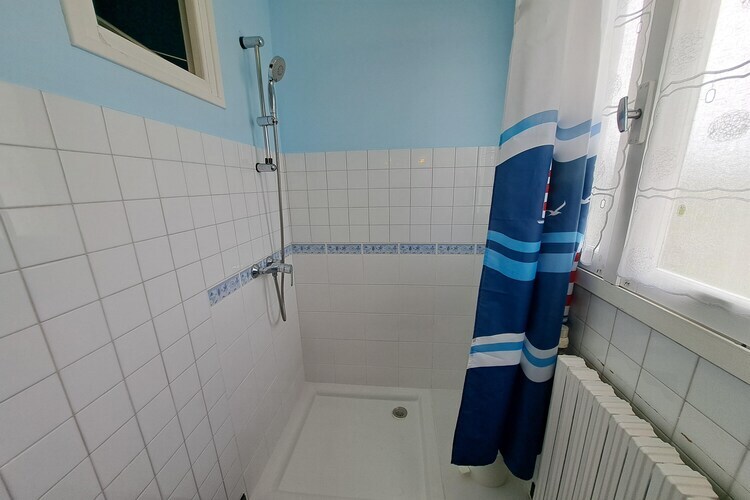 Maison 4 chambres à 50 m de la plage de Tréompan - Photo 16