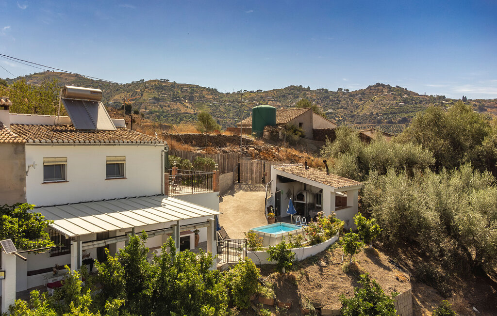 Maison 4 chambres Sayalonga, vue montagne et piscine - Photo 1