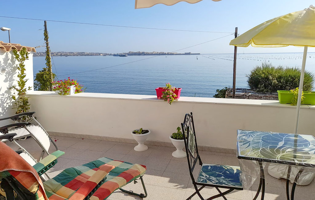 Maison vue mer à Siracusa, 1ère rangée à l'eau - Photo 10