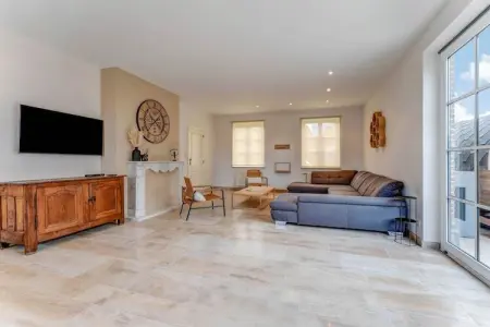 Lory's huis, Maison de vacances de luxe avec sauna et jacuzzi à Heers - Photo 10