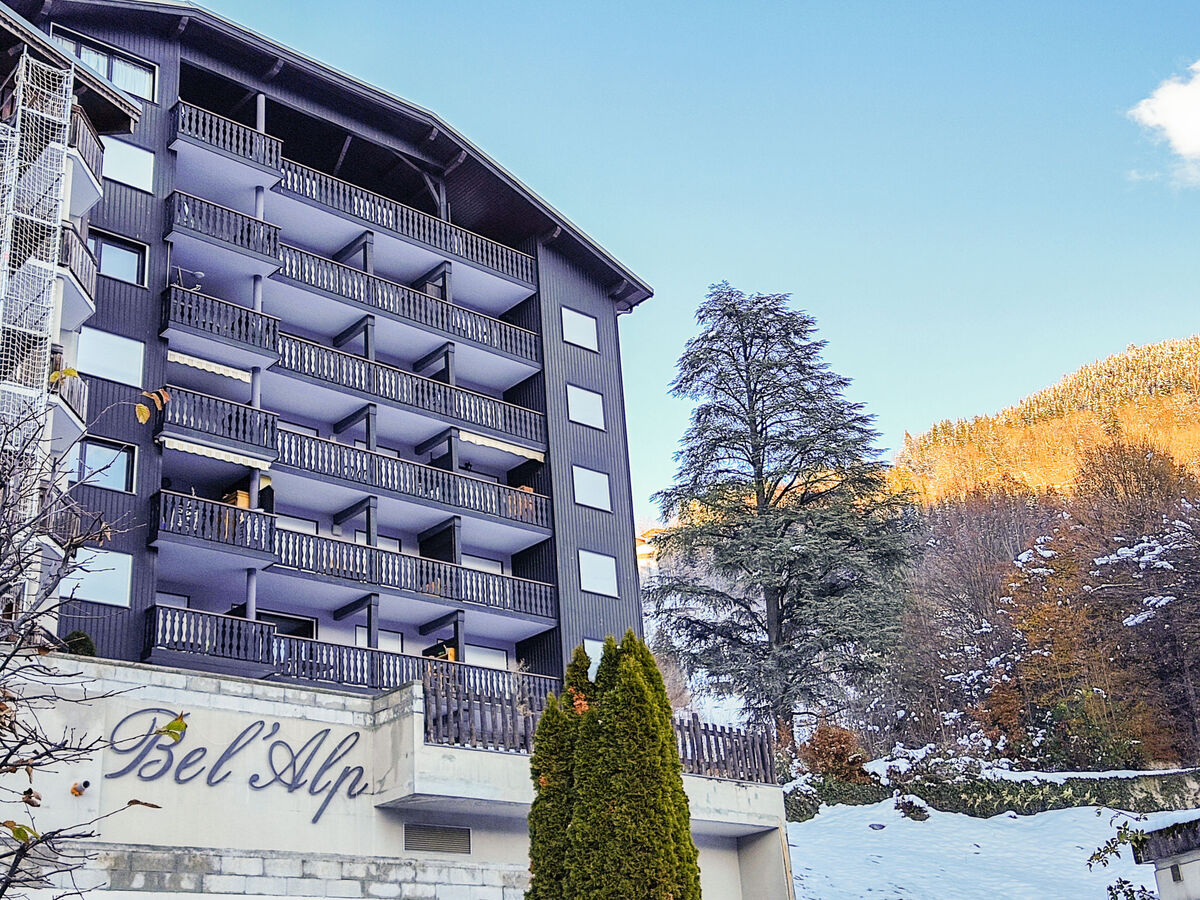 Bel Alp 23 – Appart 2p, balcon vue montagne - Photo 2