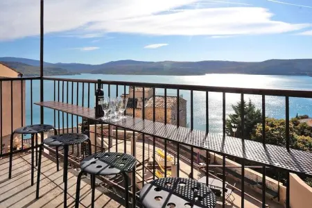 Location maison à Sainte Croix du Verdon, Maison Village Pittoresque Vue Lac