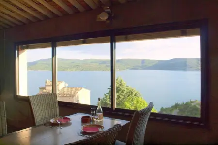 Ferienhaus in Sainte-Croix-du-Verdon, Maison Village Pittoresque Vue Lac - Photo 5