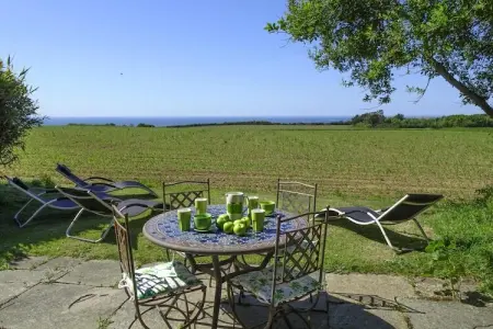 Maison en pierre vue sur mer, Trédrez-Locquémeau : photo 2