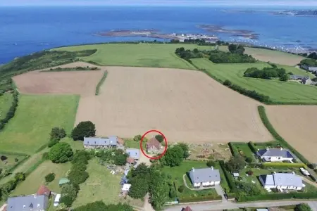 Maison en pierre vue sur mer, Trédrez-Locquémeau : photo 3