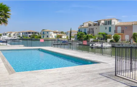 Maison 3 chambres avec jardin et vue sur canal à Aigues-Mortes : photo 2