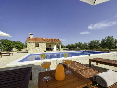 Villa Dalmacija, Maison 12 personnes à Zadar - Photo 2