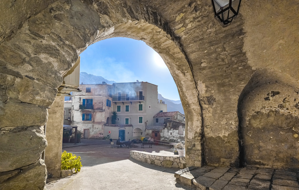 Maison de 3 chambres en Corse avec vue montagne - Photo 13