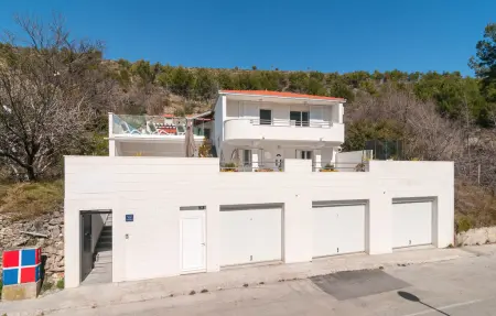 Maison 8 personnes à Zrnovnica - Photo 10