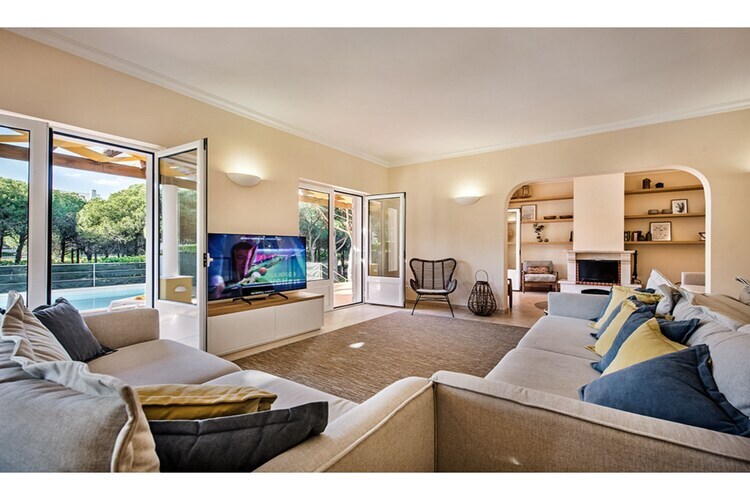 Praia Verde, Grande villa avec piscine privée à distance de marche de la plage - Photo 9