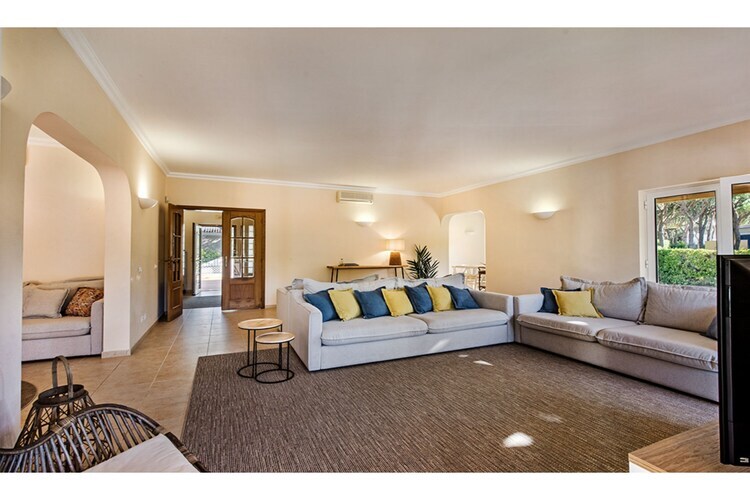 Praia Verde, Grande villa avec piscine privée à distance de marche de la plage - Photo 10