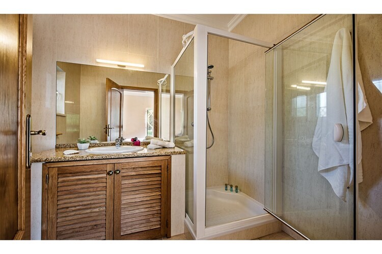 Praia Verde, Grande villa avec piscine privée à distance de marche de la plage - Photo 21