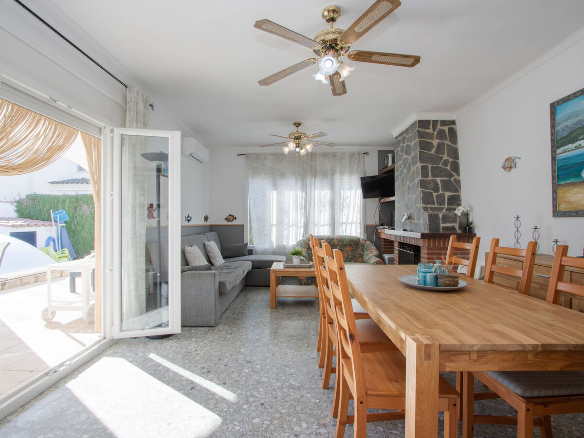 Maison Erbanozi avec piscine à Empuriabrava - Photo 3