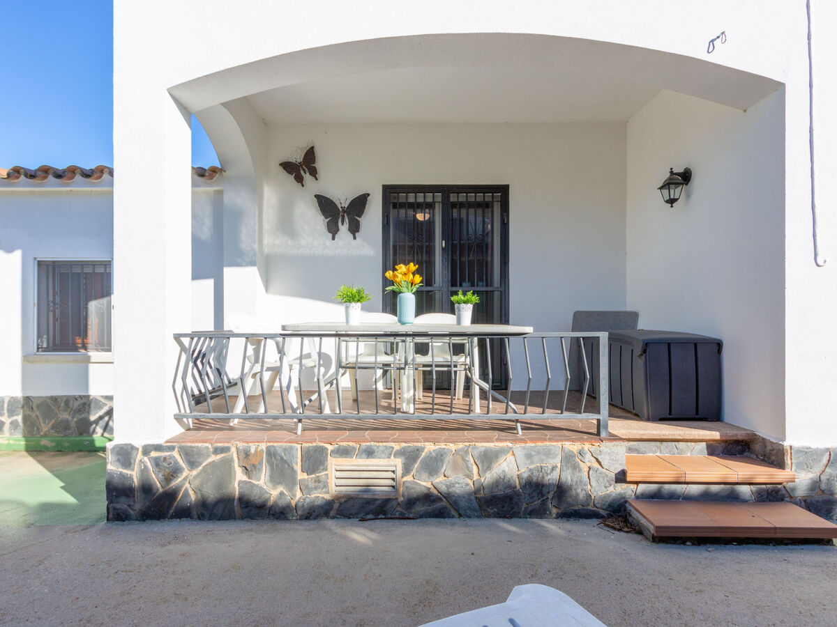 Maison Erbanozi avec piscine à Empuriabrava - Photo 25