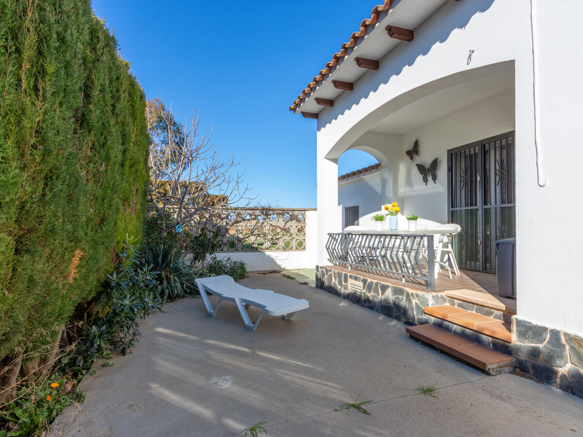 Maison Erbanozi avec piscine à Empuriabrava - Photo 31
