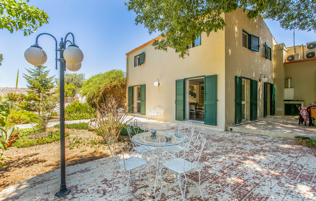 Villa noble en pierre près de Ragusa, piscine et parc - Photo 2