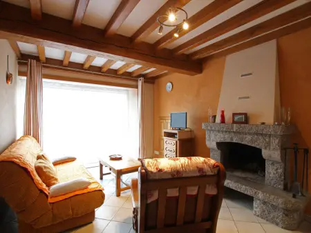 Charmante maison à La Hague avec cheminée et cour privée - Photo 4