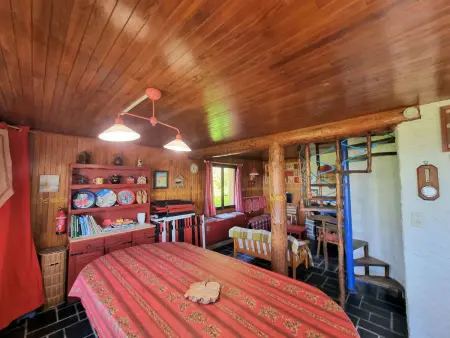 Chalet spacieux 18 pers. avec jardin, 7 chambres, cheminées, animaux admis - Saint-Michel-de-Chaillol : photo 6