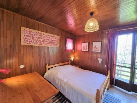 Chalet spacieux 18 pers. avec jardin, 7 chambres, cheminées, animaux admis - Saint-Michel-de-Chaillol : photo 10
