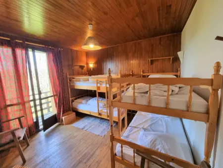 Chalet spacieux 18 pers. avec jardin, 7 chambres, cheminées, animaux admis - Saint-Michel-de-Chaillol : photo 11