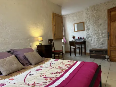 Gîte Écologique Confortable avec Jardin et Animaux Acceptés - Photo 10