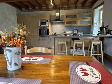 Gîte Écologique Confortable avec Jardin et Animaux Acceptés - Photo 15