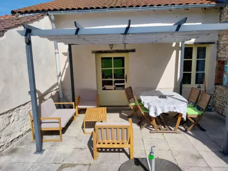 Gîte Écologique Confortable avec Jardin et Animaux Acceptés - Photo 20