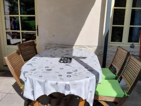 Gîte Écologique Confortable avec Jardin et Animaux Acceptés - Photo 21