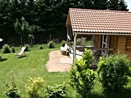 Chalet avec terrasse couverte à Échassières, 5 pers. : photo 2