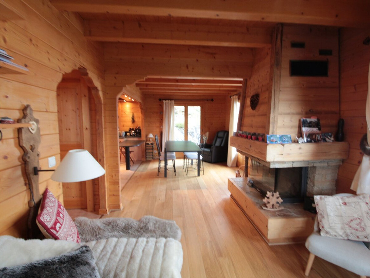 Chalet 3 chambres aux Carroz, terrasse panoramique sud - Photo 7