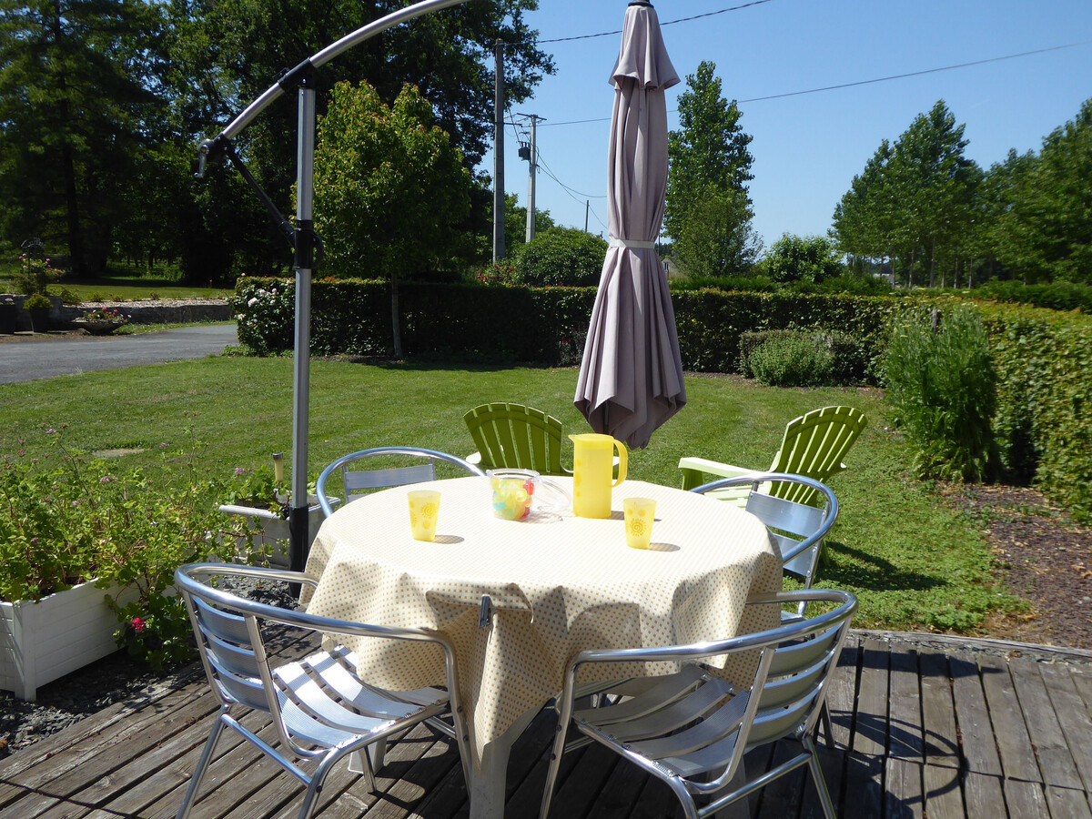 Gîte champêtre avec piscine chauffée et terrasse plein sud - Photo 1