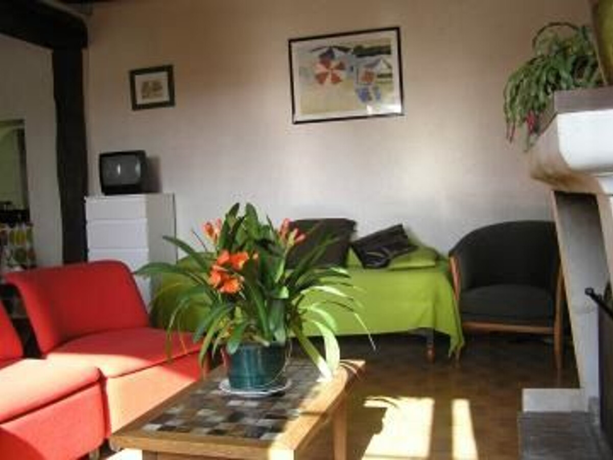 Gîte champêtre avec piscine chauffée et terrasse plein sud - Photo 5