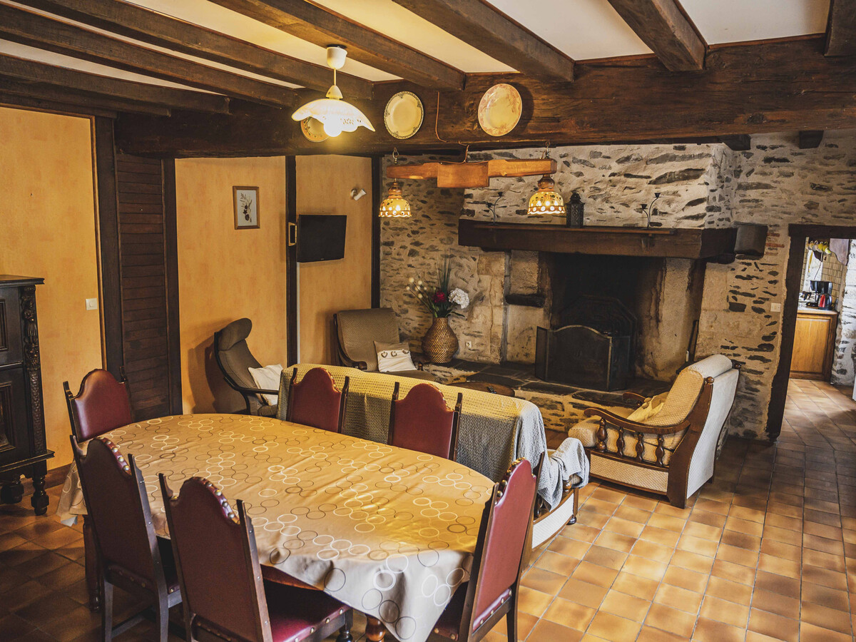 Ancien moulin du XIIe avec pêche à la Vègre - Photo 3