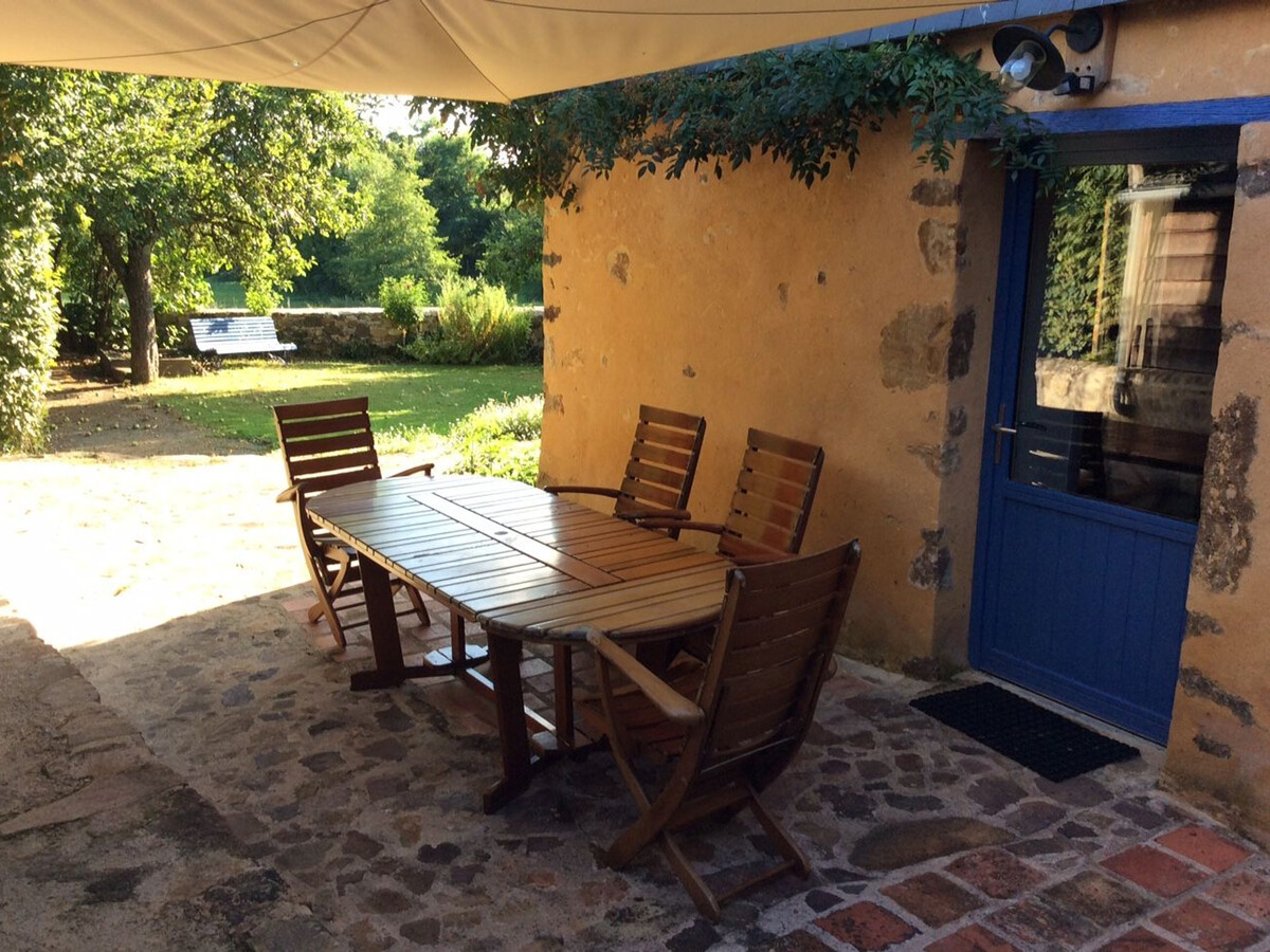 Gîte 8 pers. en forêt, PMR, terrasse – Chemiré-en-Charnie - Photo 2