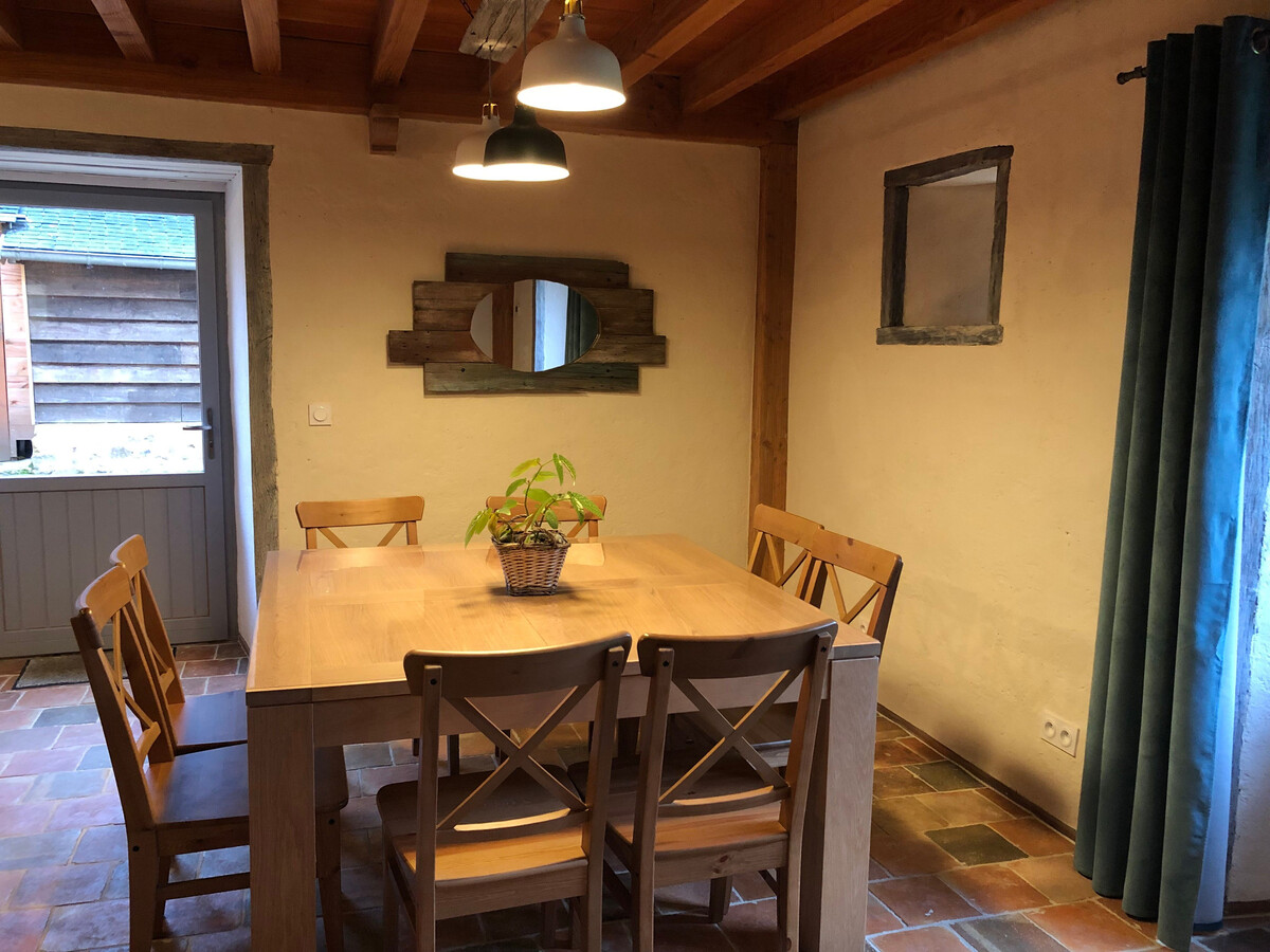 Gîte 8 pers. en forêt, PMR, terrasse – Chemiré-en-Charnie - Photo 7