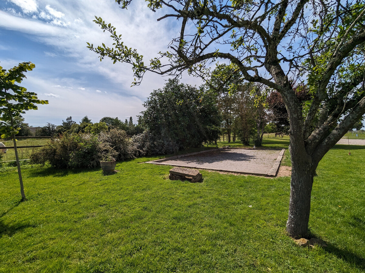 Gîte Berry 10 pers., ancienne ferme XVIIIe, jardin et parking - Photo 11