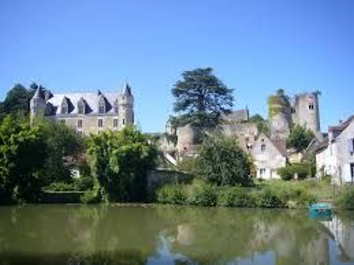 Gîte 10 pers. piscine chauffée et tennis en Berry - Photo 33