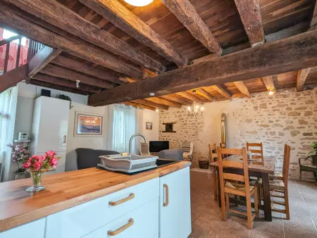 Gîte 6 pers. avec piscine chauffée et bain nordique au Menoux : photo 2
