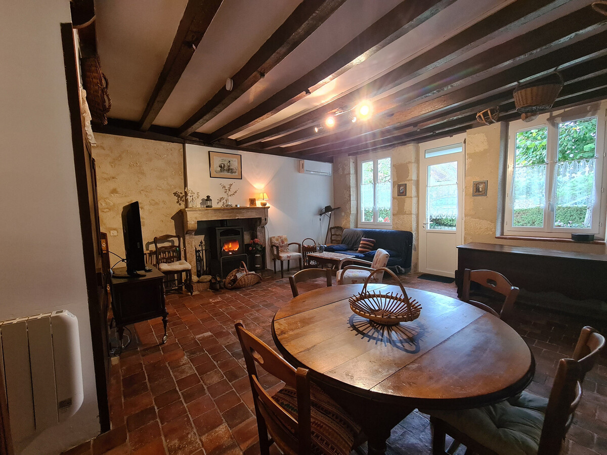 Gîte familial en Brenne avec jardin clos de 800 m² - Photo 2