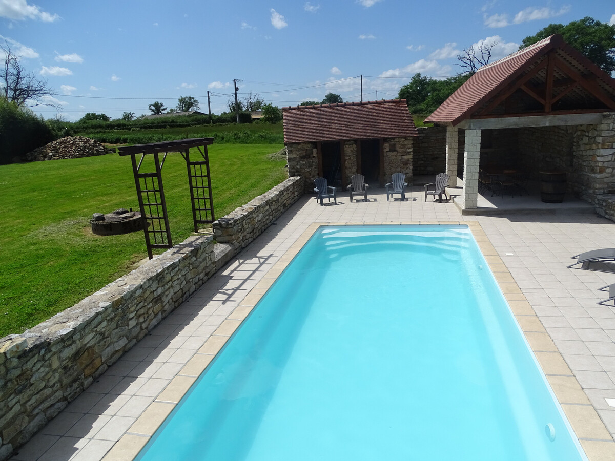 Longère en Brenne avec jardin 2000m², piscine partagée - Photo 8