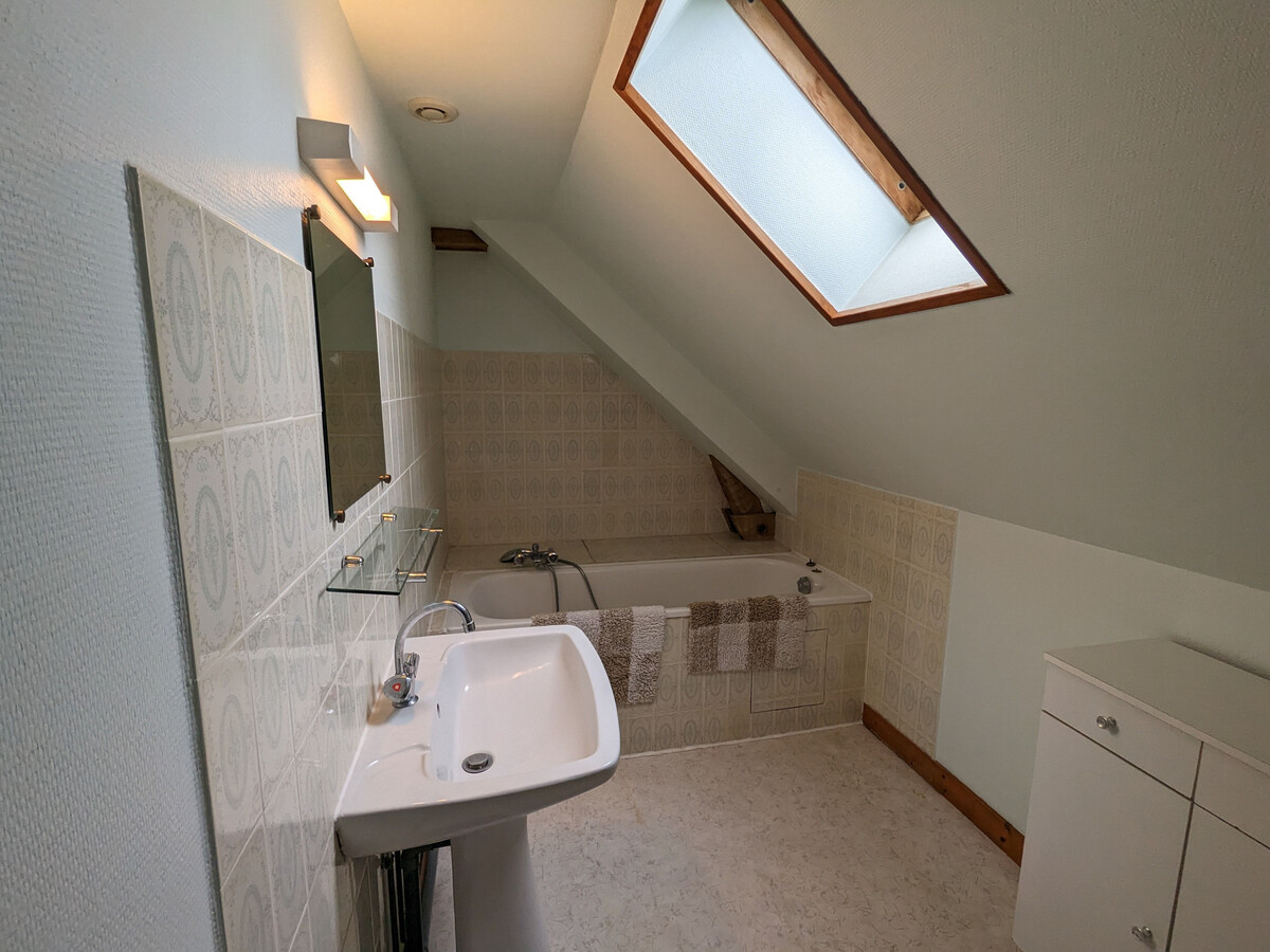 Gîte 8 pers. avec grand terrain à Fontgombault - Photo 13