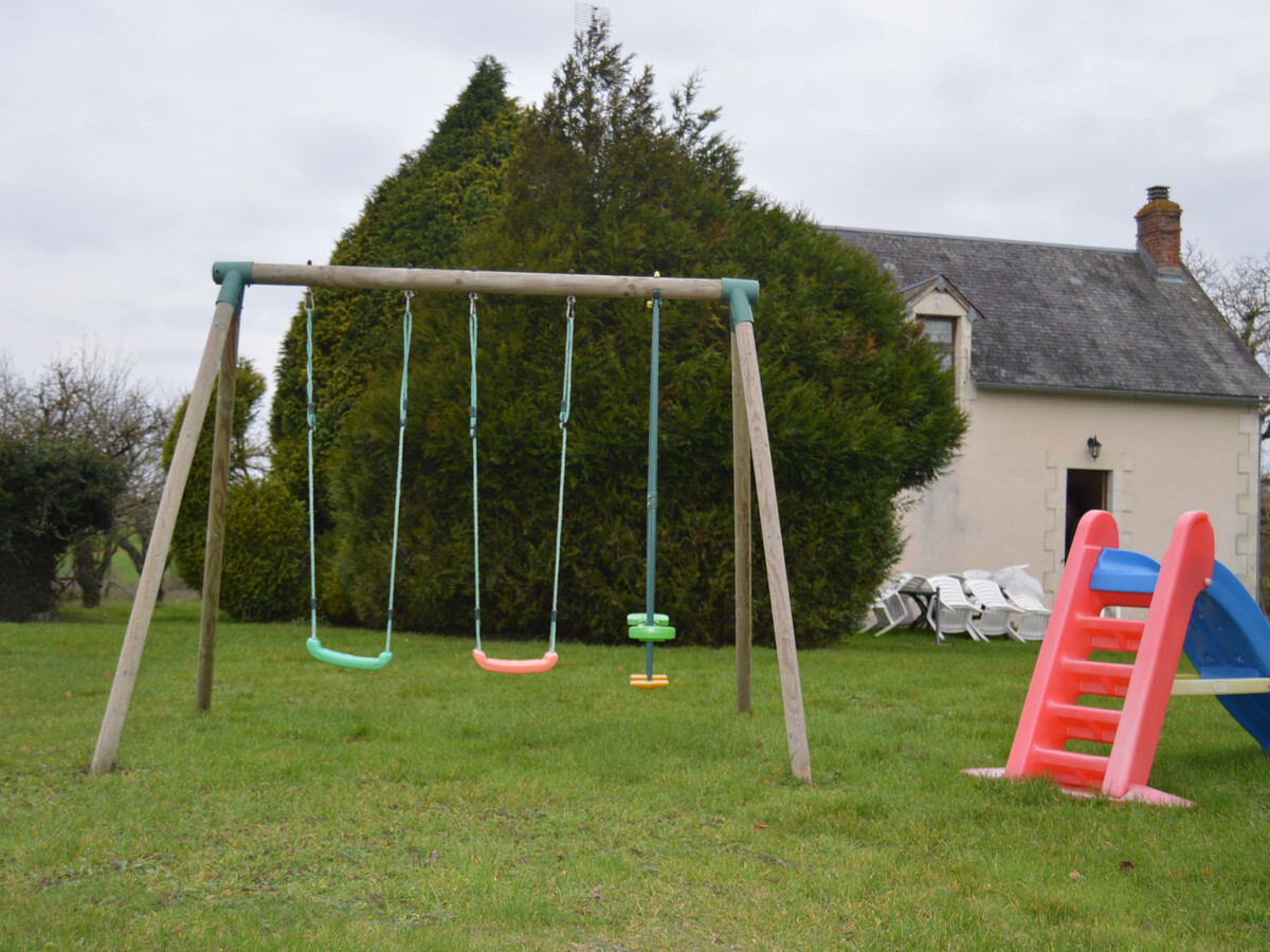 Gîte 8 pers. avec grand terrain à Fontgombault - Photo 16