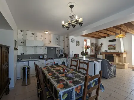 Gîte en pierre 6 pers. avec terrain de jeux et base nautique à 15 min - Photo 19